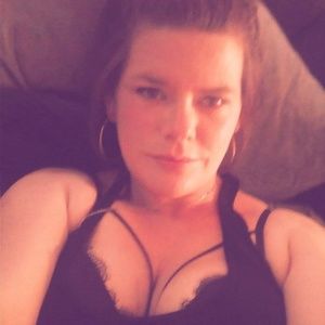 Meet your Posher, Krystal-lynn